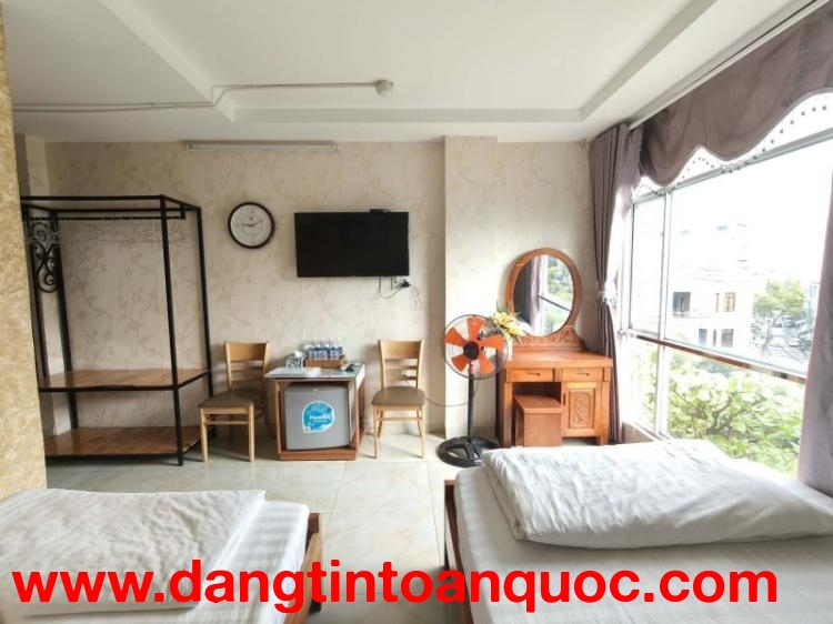 Bán tòa apartment Ông Ích Khiêm 111m2 5 tầng, 19 phòng giá 23 tỷ dòng tiền 220tr/tháng