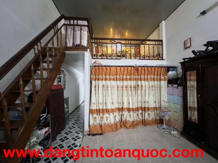 # Nhà Kiệt Trưng Nữ Vương 85m2, gác lửng, sân rộng, 3.6 tỷ