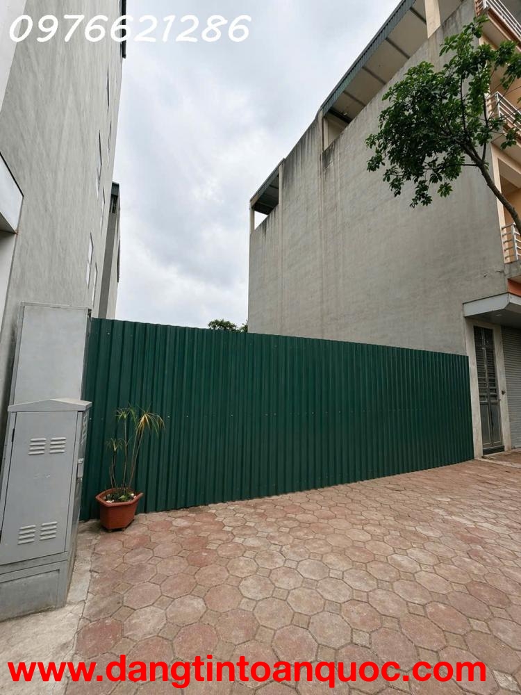 Bán đất Đồng Thanh - Giang Biên - 90m² - mặt tiền 7,5m - mặt phố - kinh doanh đỉnh - giá 28 tỷ