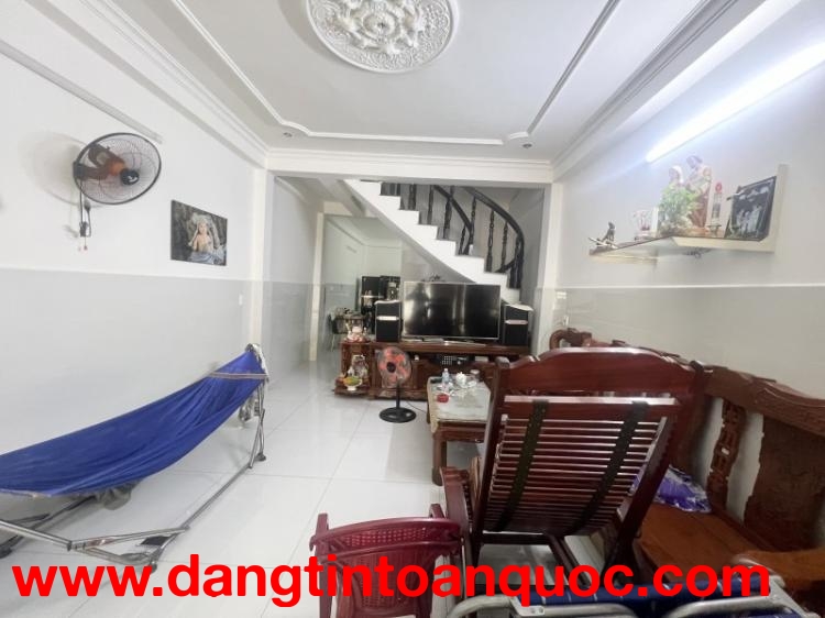 Bán Nhà Thủ Đức Hiệp Bình Chánh – 2 Tầng 60M² – Ô Tô Tới Nhà – Gần Phạm Văn Đồng – Giá 3.25 Tỷ