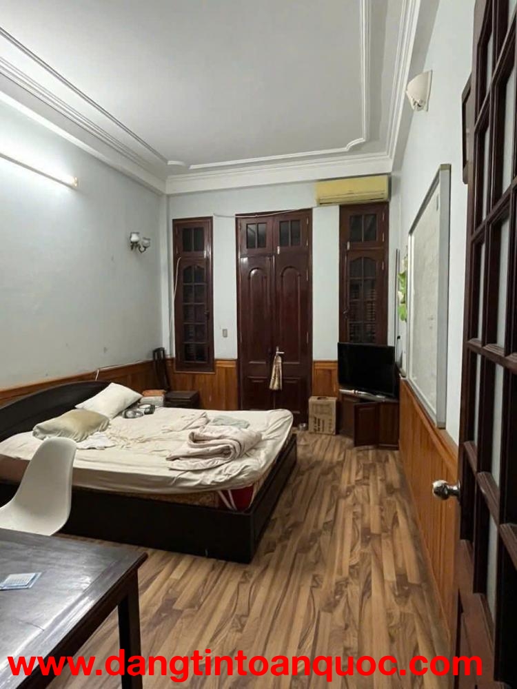 CHO THUÊ NGUYÊN CĂN CHÙA BỘC, ĐỦ NỘI THẤT, NGÕ Ô TÔ, 52M 4T, 4 NGỦ, 16TR 0903258273