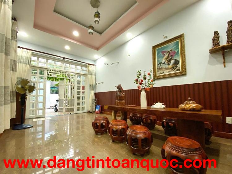 Nhà 3 Tầng Nguyễn Thiện Thuật – 73.5m² – 5PN – Cách Biển 400m – Homestay – 11 Tỷ TL