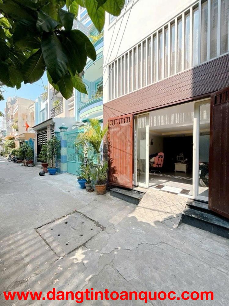 Bán nhà hẻm xe hơi Trần Xuân Soạn Quận 7, 1 trệt 2 lầu, giá chỉ 6 tỷ 5