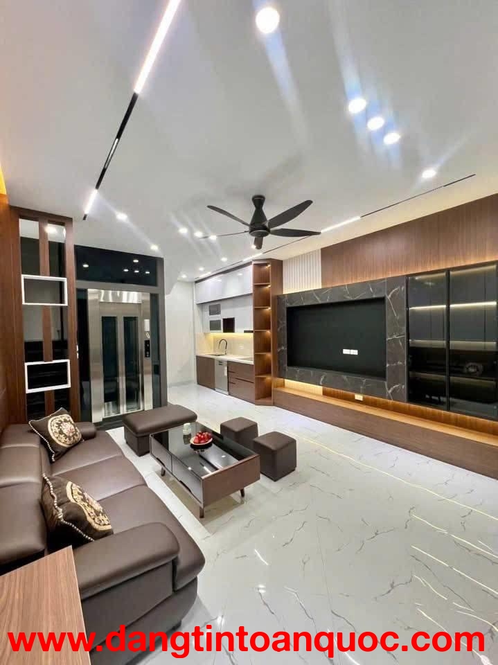 ???? ????BÁN NHÀ SÀI ĐỒNG 6 TẦNG THANG MÁY Ô TÔ ĐỖ CỬA 5M RA MẶT ĐƯỜNG 15M GẦN TRƯỜNG ???? ????