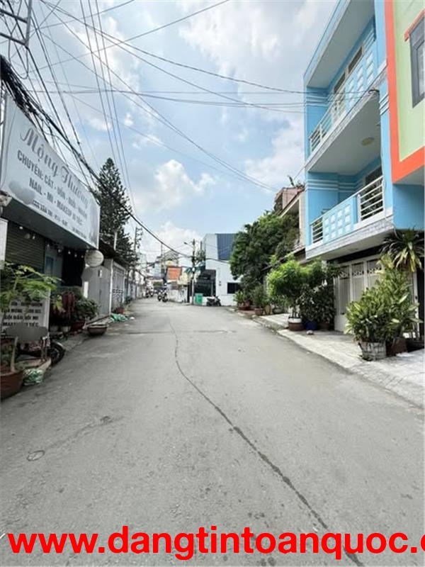 Nhà HXH  Đường Phan Văn Trị Phường 11 Cũ Quận Bình Thạnh.