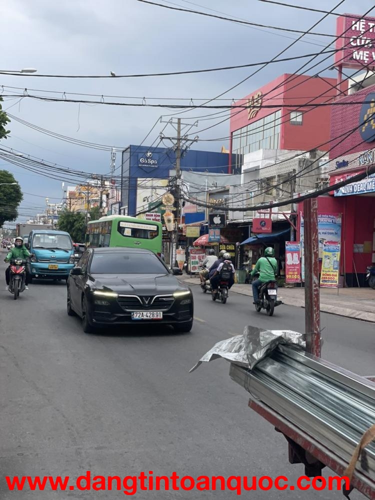 Bán nhà mặt tiền 6x29m giá 14,8 tỷ Đường Nguyễn Ảnh Thủ