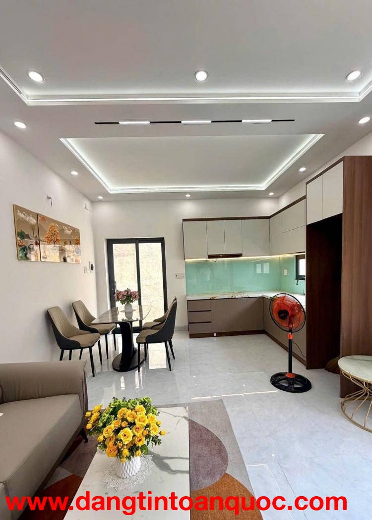 CĂN GÓC THOÁNG----HẺM RỘNG ---- FULL NỘI THẤT ---- CHỈ 4 TỶ NHỈNH