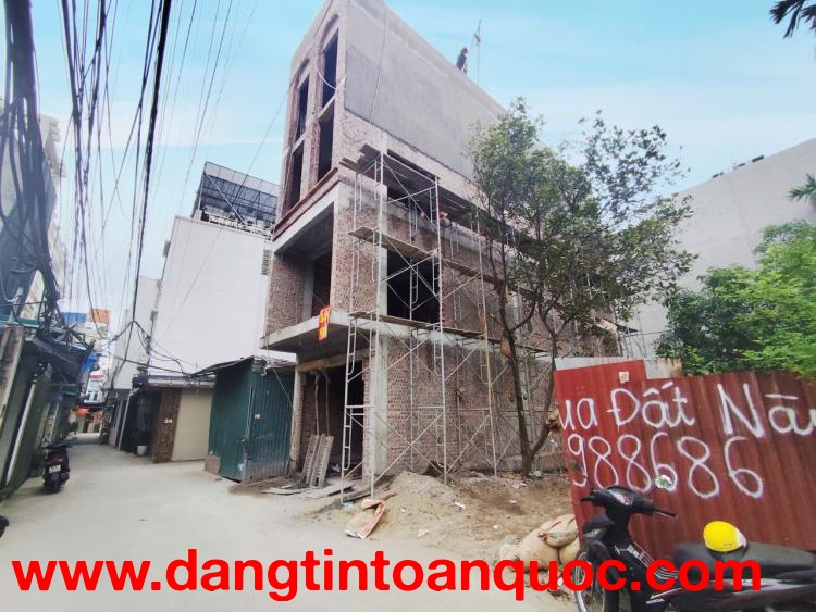 ⭐⭐Nhà mặt ngõ Khúc Thừa Dụ - 60m 4 tầng - Thang Máy - ô.tô tránh nhau