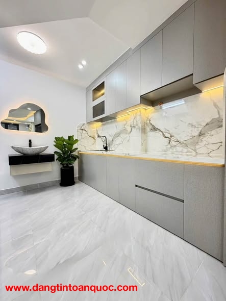 HẺM HUỲNH TẤN PHÁT KẾ BÊN QUẬN 7 - NHÀ MỚI TINH - 2 TẦNG ĐỦ NỘI THẤT - KHU DÂN CƯ HIỆN HỮU