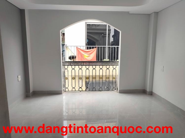 CHÍNH CHỦ CHO THUÊ PHÒNG KHÉP KÍN NGÕ 123 TRẦN CUNG ( Nhà số 4 ngách 2)