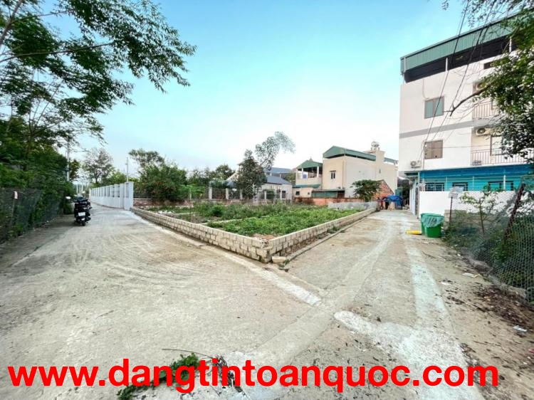 BÁN ĐẤT XÂY NHÀ TRỌ TÂM ĐIỂM KHU CÔNG NGHỆ CAO HÒA LẠC SÁT CÁC TRƯỜNG ĐẠI HỌC LỚN