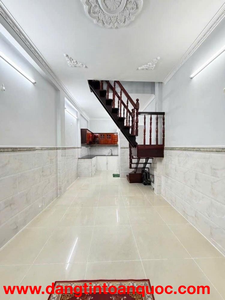 Bán nhà Đường Đoàn Văn Bơ, Phường 13, Quận 4, Hồ Chí Minh.