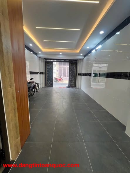 1 xet đường hướng lộ 2-Hẻm hẻm thông, xe hơi chạy.