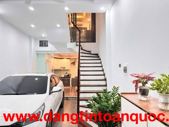 Bán nhà phố Lê Hồng Phong, Ba Đình, ô tô vào nhà, dân xây, khu dân trí cao, 35m, 11.9 tỷ