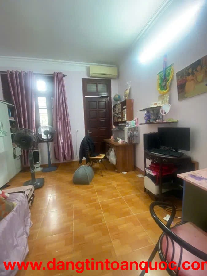 BÁN NHÀ PHÂN LÔ Ô TÔ TRÁNH TRUNG TÂM NGỌC THỤY – LONG BIÊN, 55M², 4 TẦNG, GIÁ 15.8 TỶ