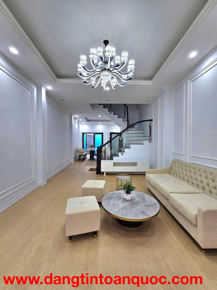 ???? NHÀ ĐẸP 68 m2 TRUNG TÂM THẠCH BÀN – Ô TÔ ĐỖ CỬA – 2 MẶT NGÕ ????