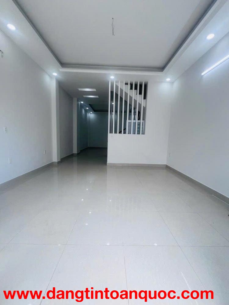 [Q7] Nhà 4 tầng vào ở ngay 4.6 × 13.sát bên Phú Mỹ Hưng. Hoàn công chuẩn 4pn nhỉnh 6 tỷ