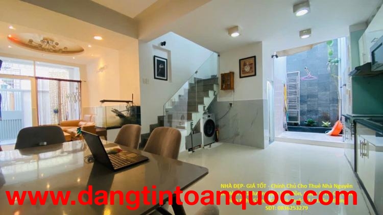 NHÀ ĐẸP- GIÁ TỐT - Chính Chủ Cho Thuê Nhà Nguyên Căn Hẻm 241 đường Bến Vân Đồn, Quận 4, Hồ Chí Minh.