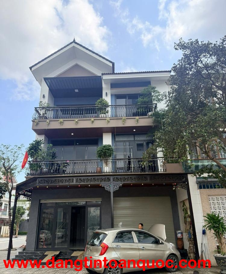 Cho thuê tầng 1 ,căn góc, dãy biệt thự, 2 mặt tiền, vị trí đẹp tại TP Vinh, Nghệ An