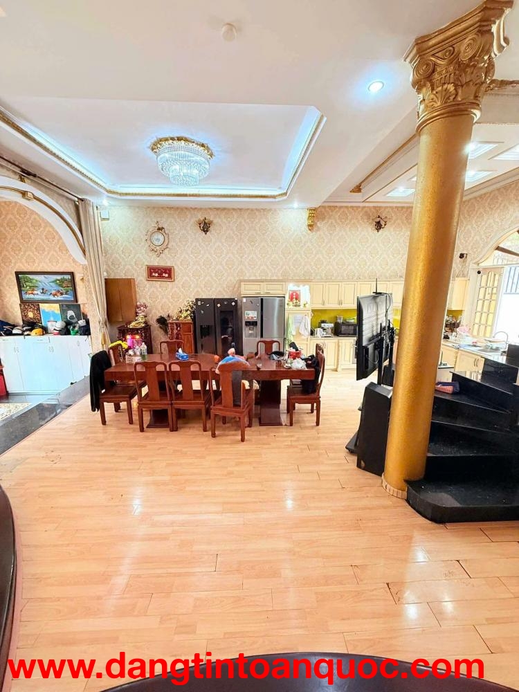 Bán nhà Biệt Thự  hẻm 10m Quách Văn Tuấn- Khu K300, 11,5x22m, 4 Tầng, 1 đời chủ, 69 tỷ.