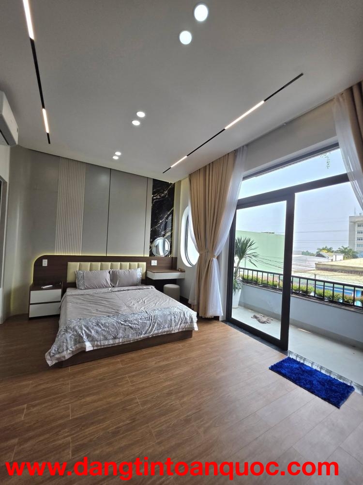????????Bán nhà 3 tầng kiệt 245 Âu Cơ - Nhà mới FULL nội thất Y hình