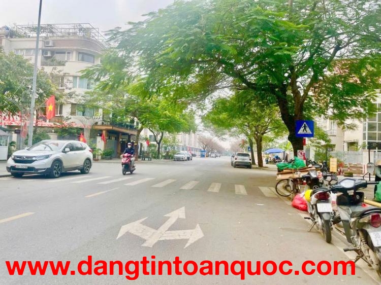 Bán nhà Liền kề khu đô thị An Hưng, Dương Nội, Hà Đông 82.5m 5 tầng mt 5m phân lô vỉa hè ô tô tránh 