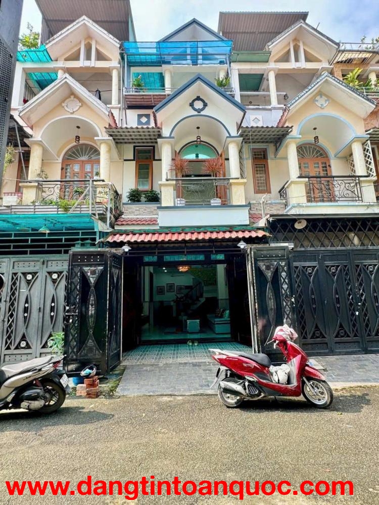 BÁN NHÀ KHU DÂN CƯ VẠN XUÂN – TX24, QUẬN 12. DT 4X13 SHR CHỈ 5.49 TỶ. LH:0975547200.