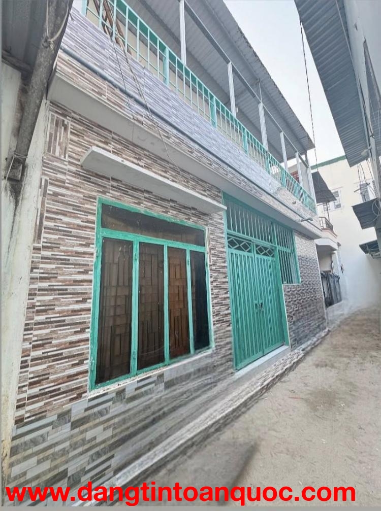 CHỦ DƯ CĂN NHÀ 2 TẦNG GẦN BIỂN HẺM PHẠM VĂN ĐỒNG PHƯỜNG BẮC NHA TRANG