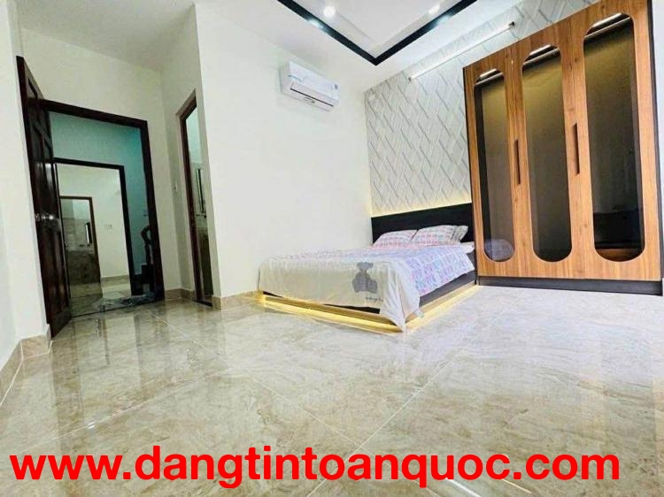 NHÀ ĐẸP 3TẦNG-53 m2-HẺM 6m-THẠNH XUÂN-Q12-NHỈNH 5TỶ