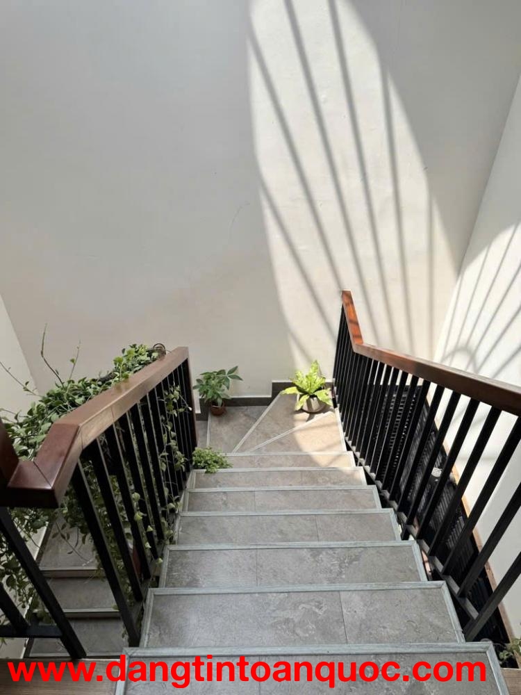 NHÀ ĐẸP HẺM XE TẢI – CÁCH MẶT TIỀN 30M - ĐƯỜNG THỐNG NHẤT – P.15 GÒ VẤP