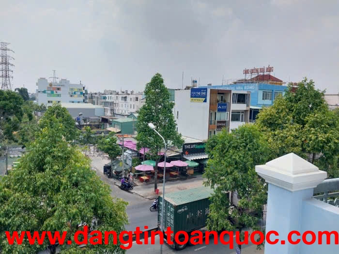 Chủ cần ra  gấp nhà mặt tiền Lê Thị Riêng P Thới An Quận 12 . Giáp Gò vấp . Tân Bình . Sân bay Tân S