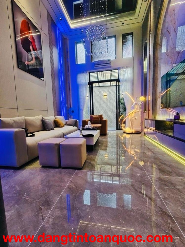 5 TẦNG THANG MÁY - OTO ĐỖ CỬA - LÀNG HOA TRUNG TÂM GÒ VẤP - CHỦ ĐỂ LẠI TOÀN BỘ NỘI THẤT TIỀN TỶ - NH