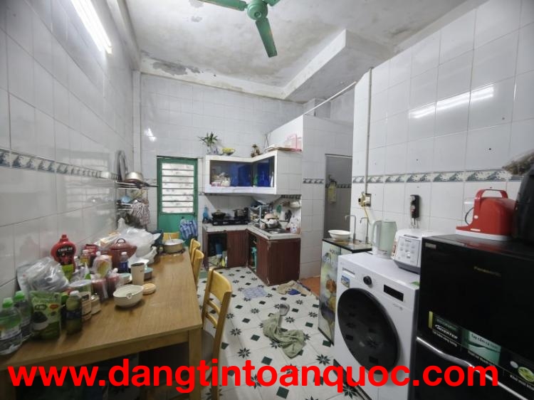 Nhà mặt tiền Trương Hán Siêu 64m2 2 tầng giá 10.8 tỷ đường 5.5m