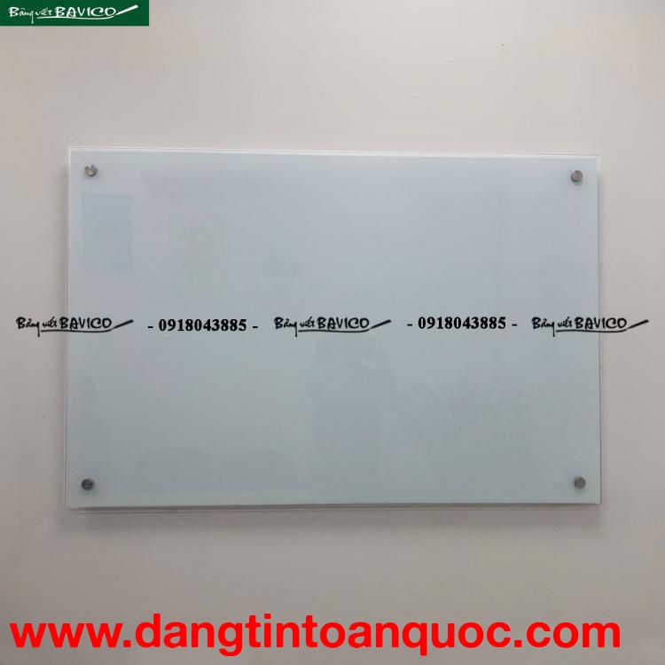 BẢNG KÍNH GHÉP KEO KEO SỮA – GIẢI PHÁP SANG TRỌNG & AN TOÀN CHO VĂN PHÒNG