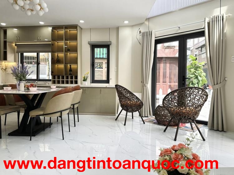 TÒA NHÀ 8TẦNG+1HẦM,THANG MÁY, Ô TÔ TRÁNH, 8 CĂN HỘ, CHO THUÊ,HÔ TÙNG MẬU, 14.9 TỶ