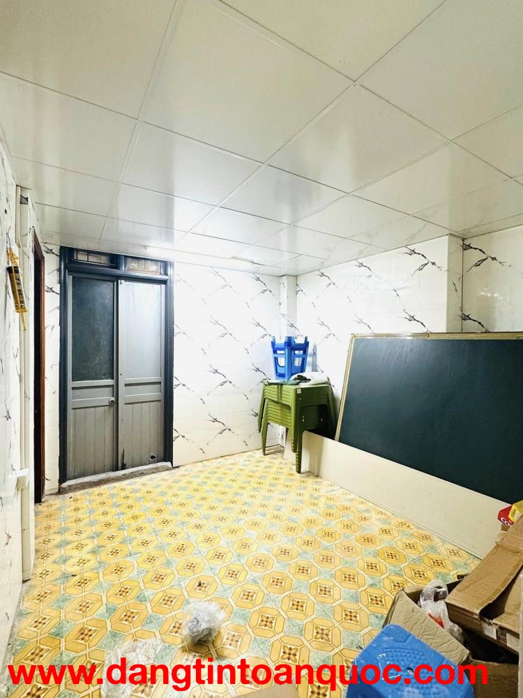 Cần cho thuê Tầng 1 Có Diện tích 60m2 Tại Ngõ 12 Nguyên Hồng Thành Công – Hà Nội