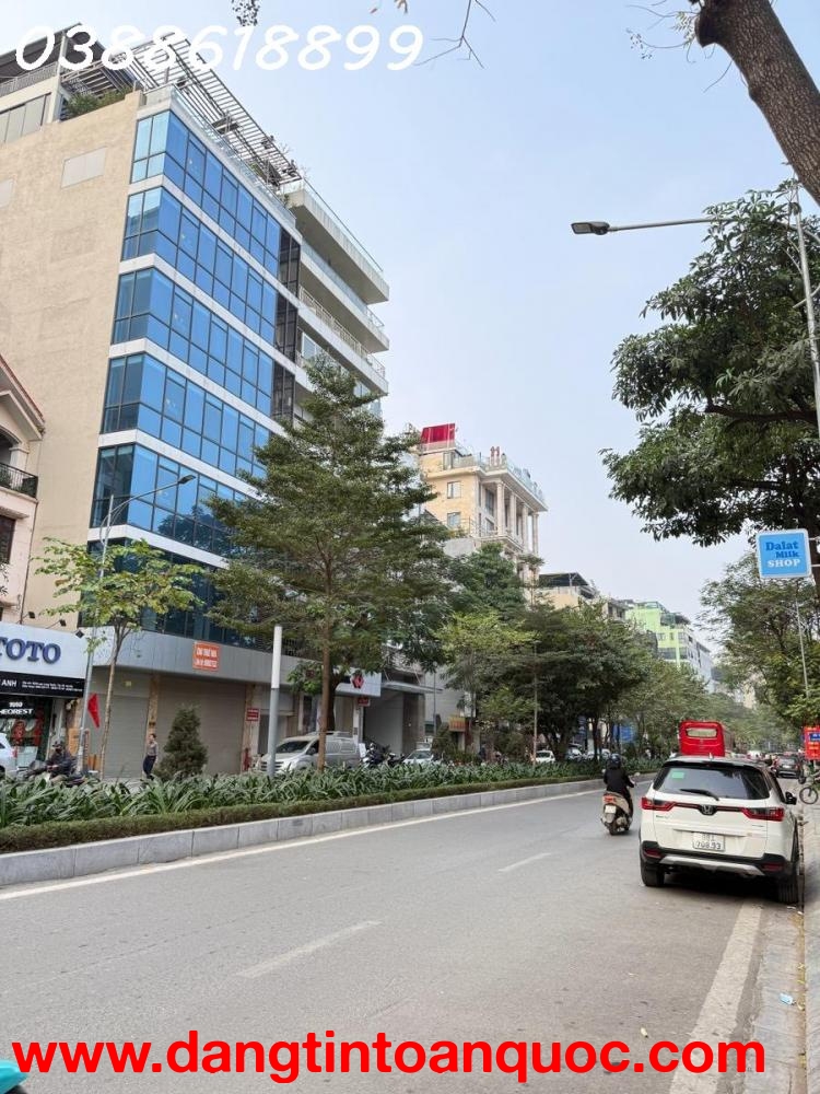 ???? BÁN TÒA VĂN PHÒNG MẶT PHỐ LẠC LONG QUÂN - 6 TẦNG THÔNG SÀN - MẶT TIỀN RỘNG 8M - VỈA HÈ ĐÁ BÓNG