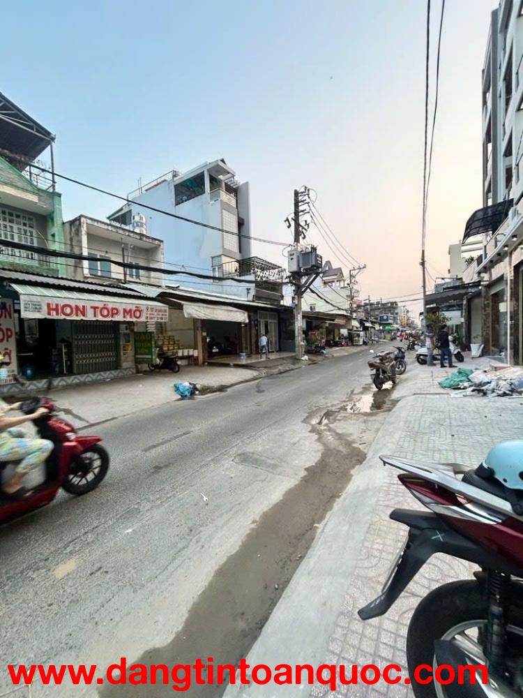 Chỉ 11 TỶ NHỈNH - BÌNH TÂN - MTKD - Nhà Mới - Gần Tân Kỳ Tân Quý - 64M2 - 5 TẦNG - 4PN