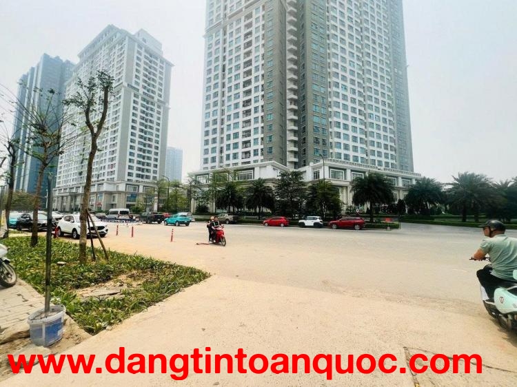 TÂN XUÂN – 198M2 – MT 12.3M – ĐÓN SÓNG THÀNH PHỐ THÔNG MINH