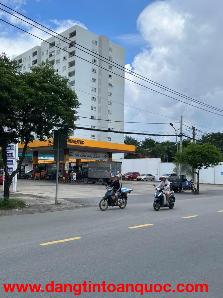 Bán nhà mặt tiền 20x50m giá 120 tỷ Đường Lê Văn Khương