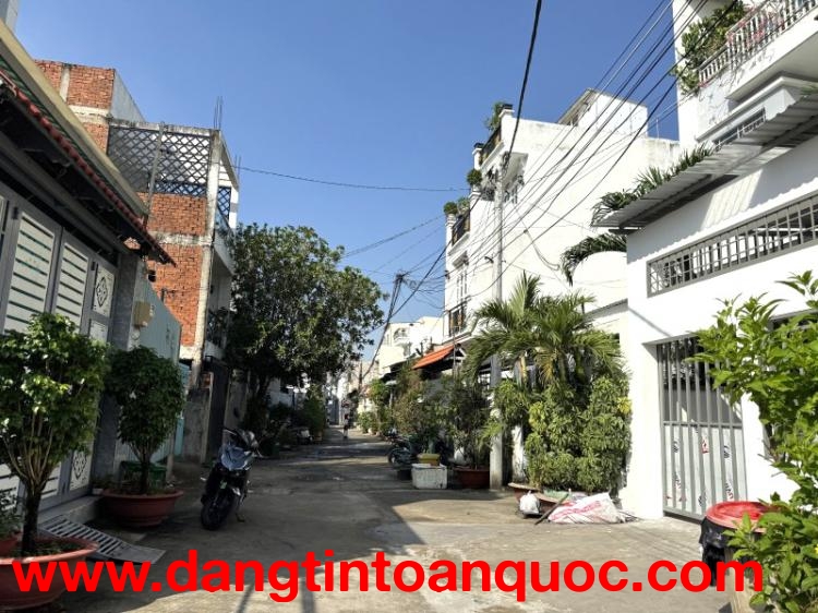 Bán Nhà Gần Quốc Lộ 13 – Phạm Văn Đồng – 82M² Vuông Đẹp, Hẻm Ô Tô – Đối Diện Vạn Phúc City – 5.1 Tỷ