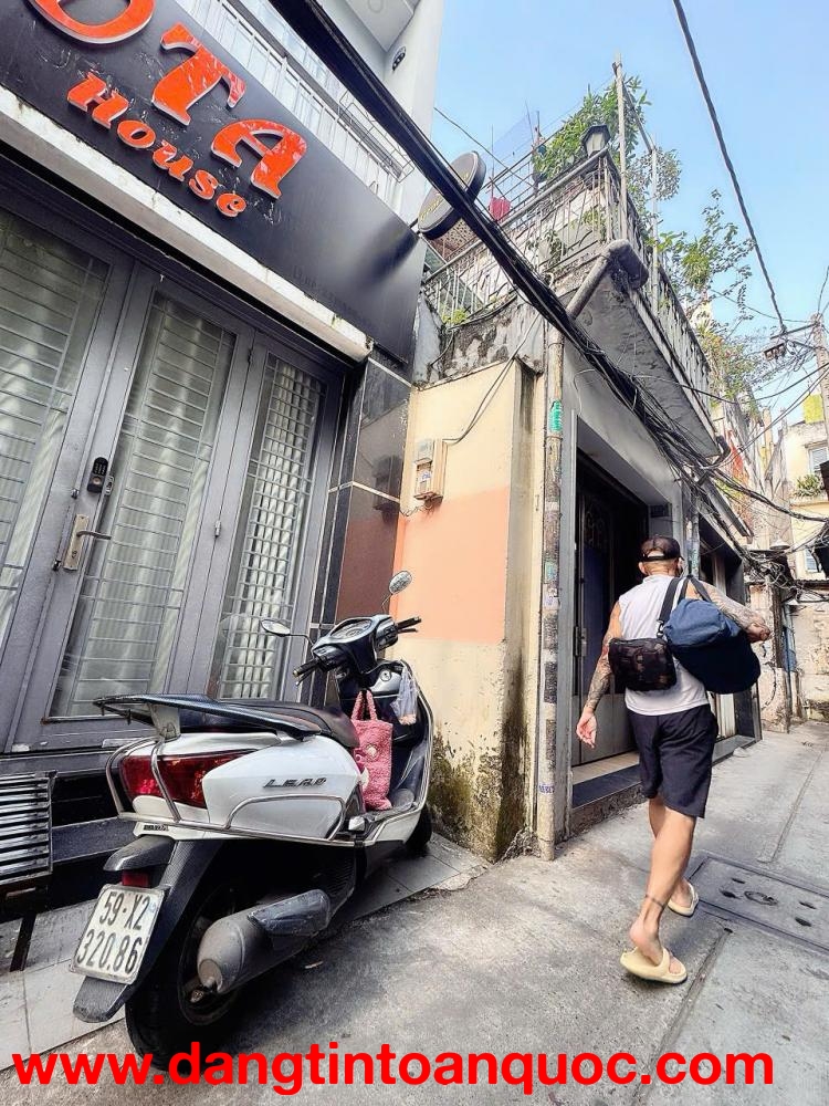 BÁN NHÀ 2 TẦNG - MẶT TIỀN HẺM KINH DOANH Đ.BÙI VIỆN, PHẠM NGŨ LÃO, QUẬN 1 - DT 64M2 FULL THỔ CƯ - CH