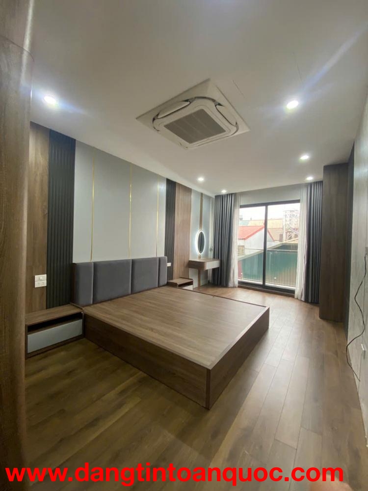 ÁN NHÀ THƯỢNG THANH – 5 TẦNG THANG MÁY – FULL NỘI THẤT – 10.5 TỶ