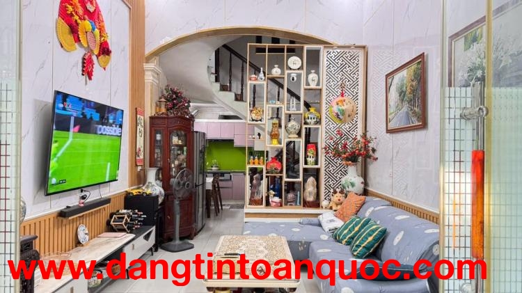 HOT NHÀ CHÍNH CHỦ- GIÁ ƯU ĐÃI CẦN BÁN NHANH CĂN NHÀ VỊ TRÍ TẠI quận Lê Chân, Thành phố Hải Phòng