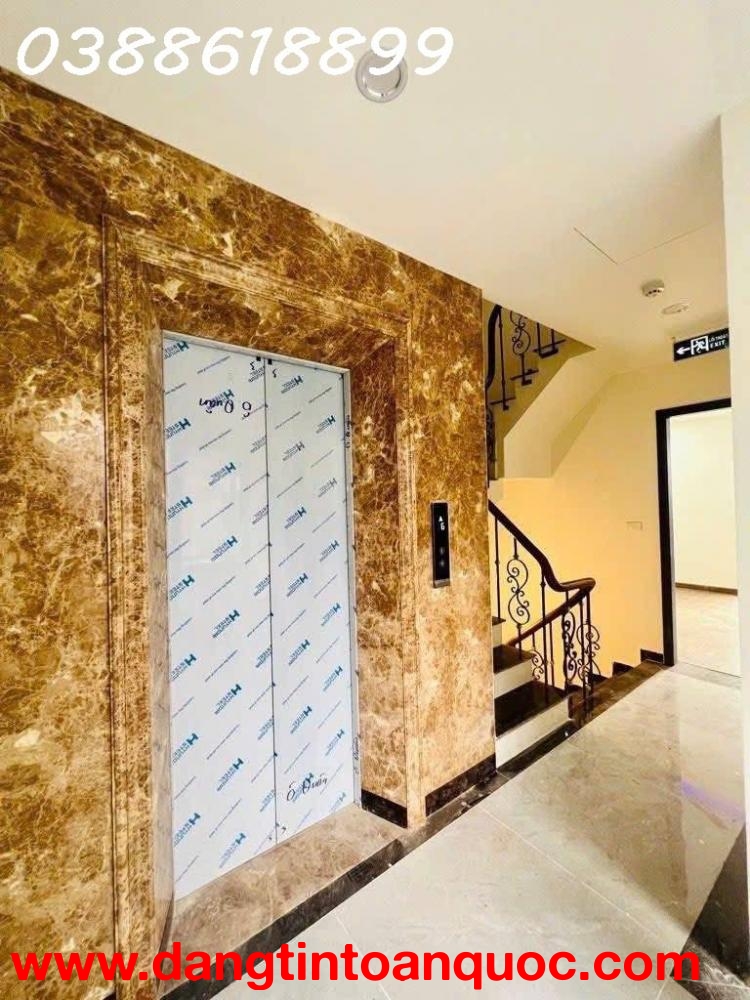 ???? BÁN NHÀ ĐẸP NGUYỄN TRÃI - LÔ GÓC - MT 13,5M - 7 TẦNG THANG MÁY - CÁCH MẶT PHỐ 30M