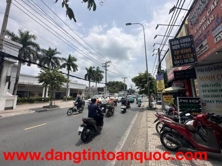 Bán Nhà Mặt tiền Kha Vạn Cân - giao Phạm Văn Đồng, 5,7x26m, 2 Tầng, 1 đời chủ, 21,5 tỷ.