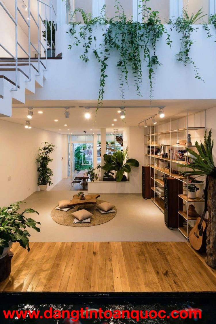 Bán nhà Hà Bồng Hòa Xuân 100m2 3 tầng đường 7m5 giá 9,7 tỷ