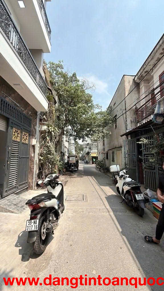 Bình Tân - 7 T.y Nhỉnh Hẻm 1/ - Đường 6M Thông -  Nhà Mới - Gần Chợ,Trường Học - 64M2 - 3 Tầng - 5PN