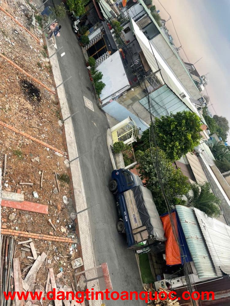 Bán đất đẹp 5x24m giá 3,75 tỷ Đường nhựa 6m có vĩa hè thông Lê Văn Khương