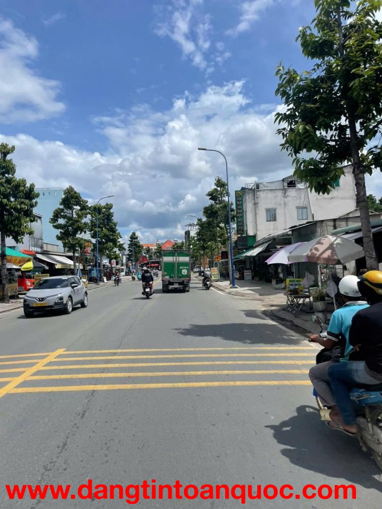 Bán nhà mặt tiền 24x78m giá 115 tỷ Đường Lê Thị Hà